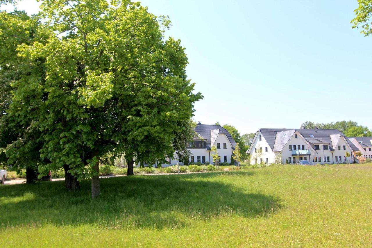 Appartement Strandnahe Fewo Mit Terrasse, Gratis Nutzung Vom Ahoi Erlebnisbad Und Sauna In Sellin - Rex Rugia Fewo 13-2 à Lobbe Extérieur photo